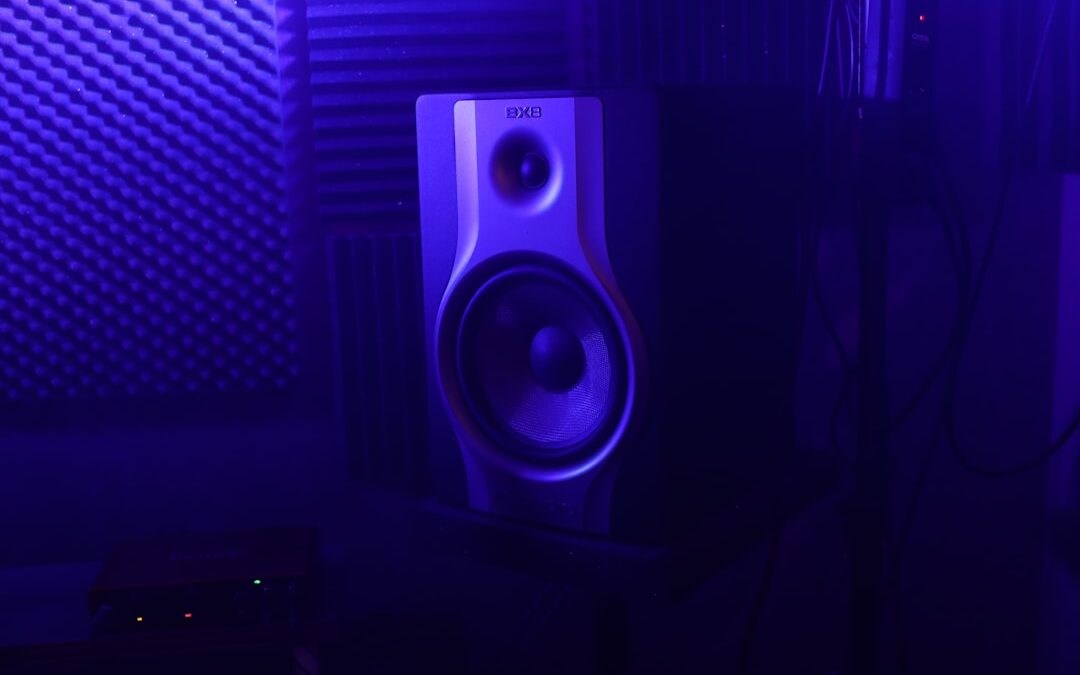 The New Normal: Home Offices and Remote Workspaces Enhanced by Soundproof Pods